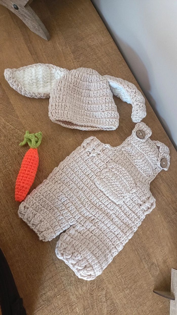 Ensemble lapin de Pâques 3 mois