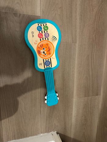 Jouet musical en bois Baby Einstein 