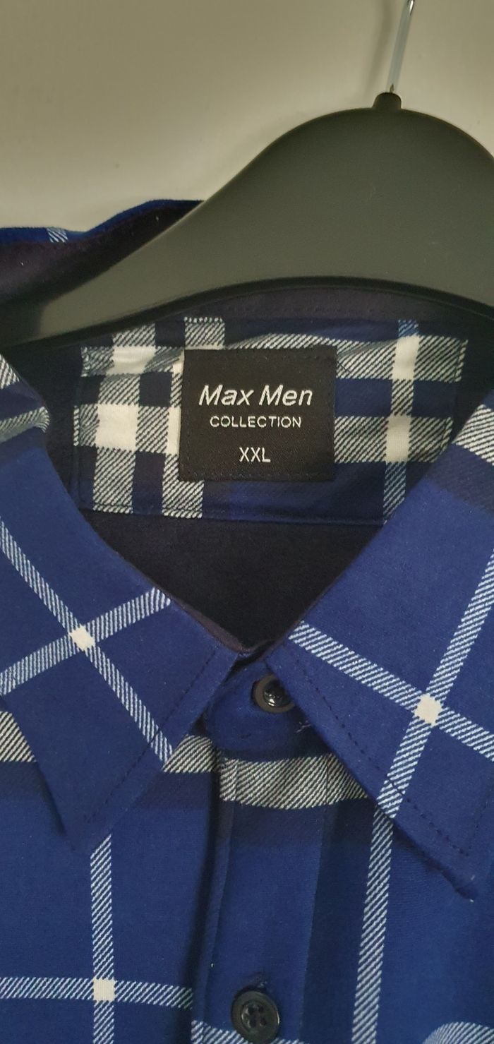 Sur Chemise chaude - photo numéro 3