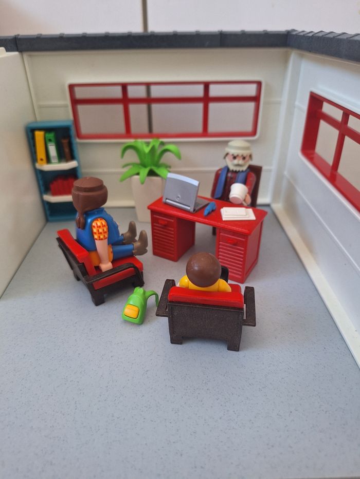 Ecole playmobil avec extension et bus - photo numéro 4