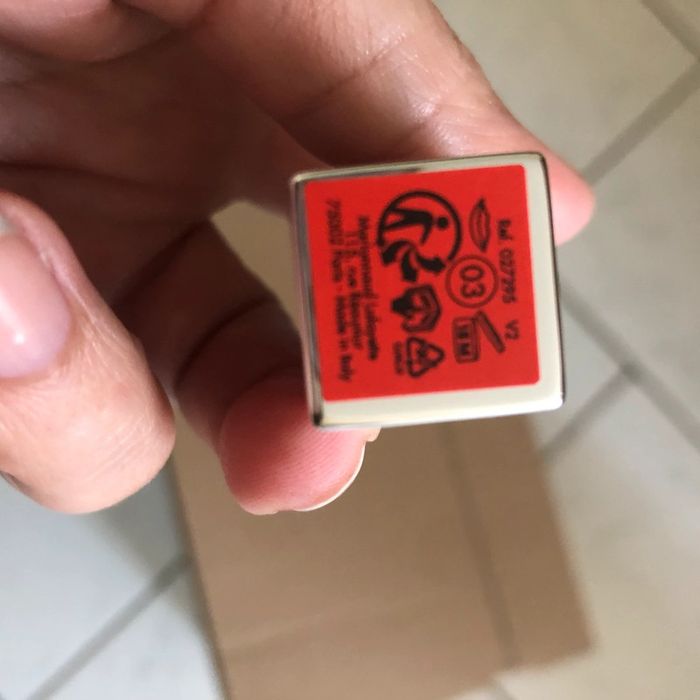 Rouge à lèvre «  Make me happy » - photo numéro 4