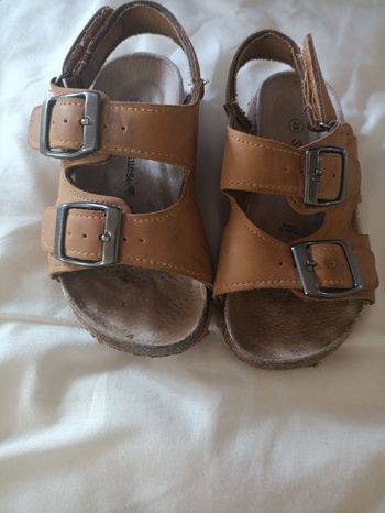 Sandales 25