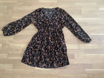 Robe neuf sans étiquette