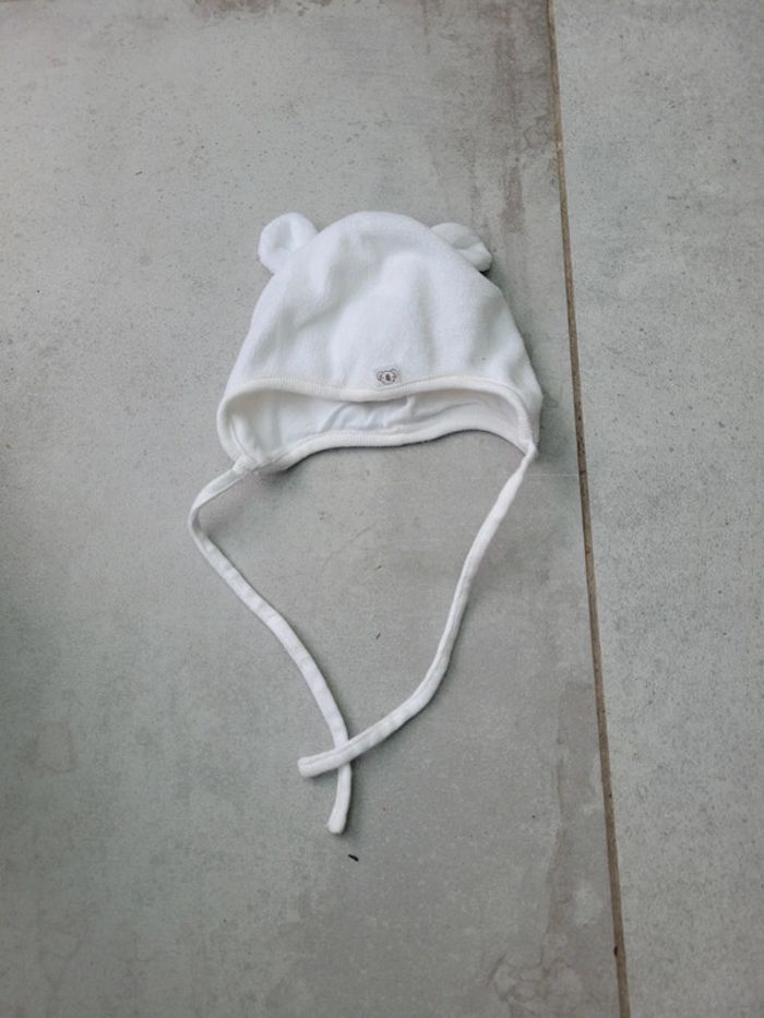 Bonnet bonnet ebeb avec ficelle
