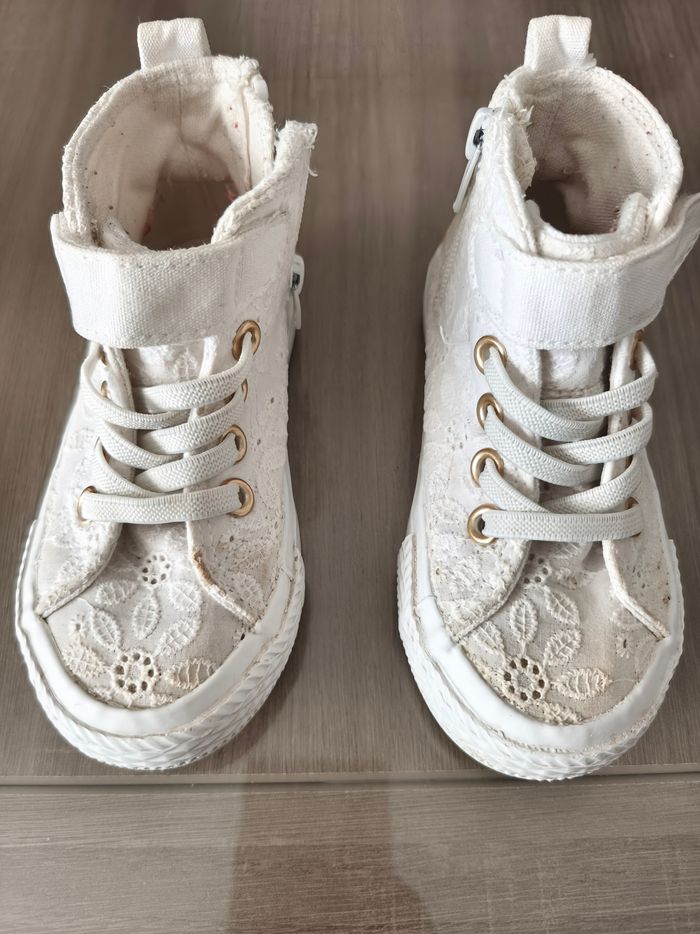 Basket en toile fille