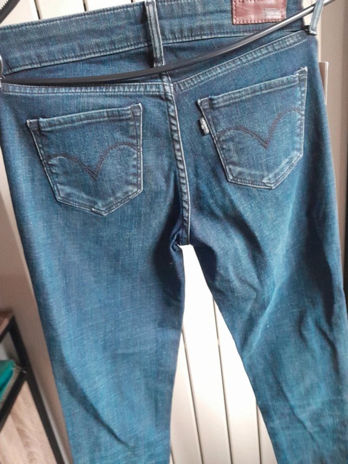 Jeans levi's neuf taille 34 - photo numéro 3