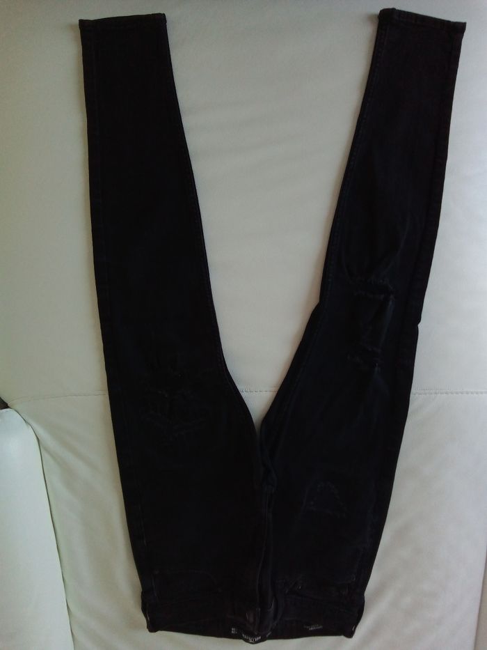 Lot de 2 pantalon homme excellent état très peu porté - photo numéro 4