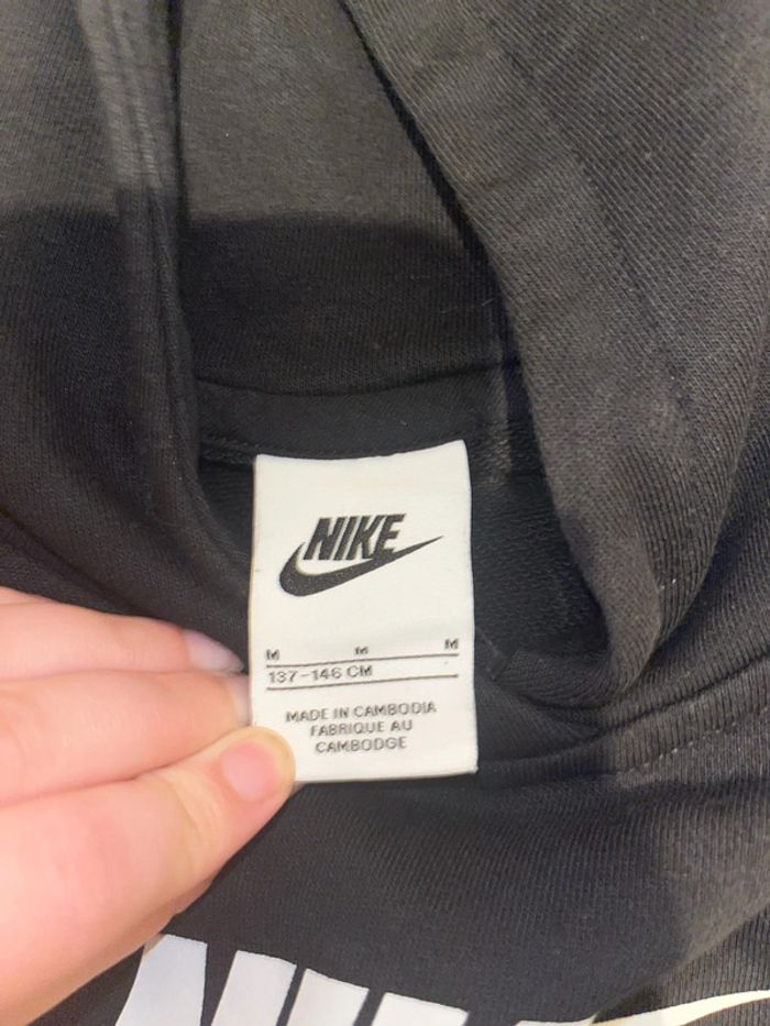 Pull court à capuche - photo numéro 4