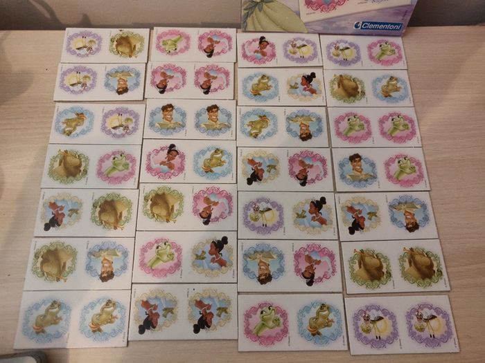Jeu de dominos Disney Princesses - comolet - photo numéro 3
