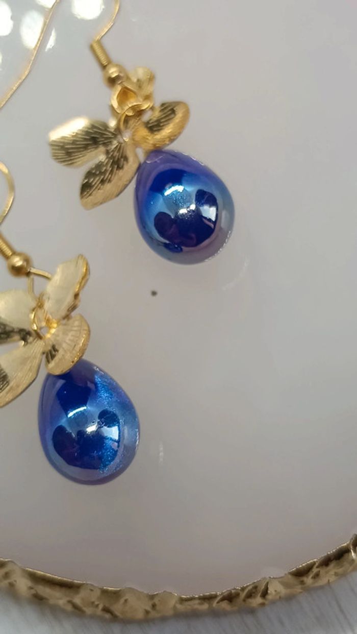 Jolie boucles d'oreilles pendantes - photo numéro 2