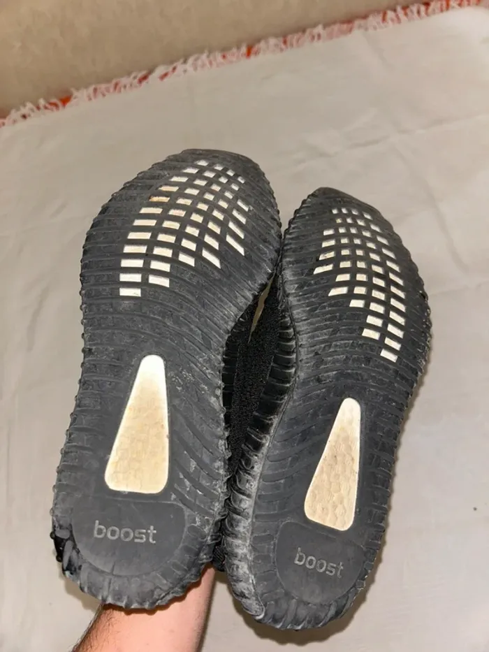 Baskets vintage yeezy boost 350 - photo numéro 6