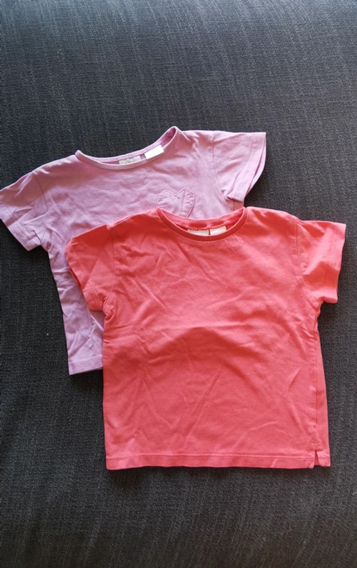 Lot de 2 tee-shirts taille 74