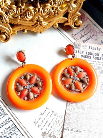 Magnifique paire de boucles d'oreilles pendantes style vintage bohème