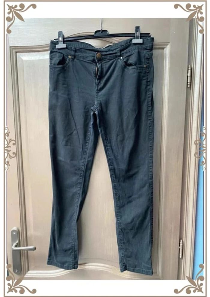Jean noir In extenso taille 42