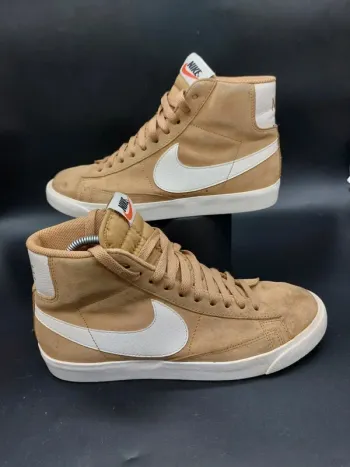 Nike Blazer 77