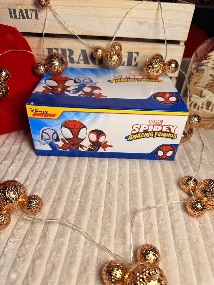 Basket Spidey et ces amie - photo numéro 10