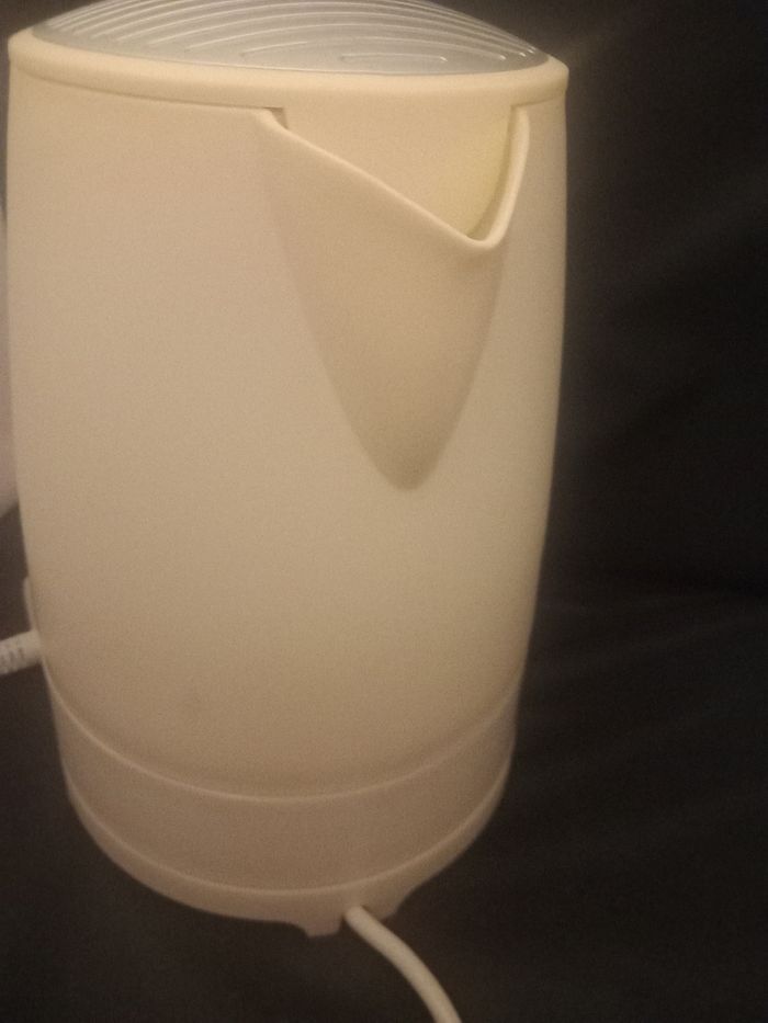 Bouilloire électrique Arthur Martin - photo numéro 6