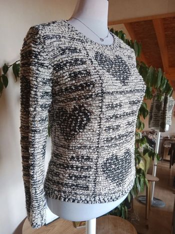 Pull coeur mi-saison