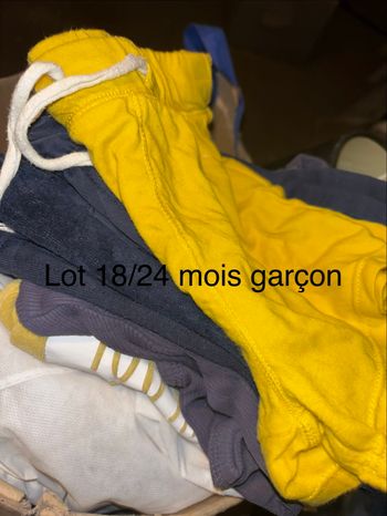 Lot de vêtements garçon 18/24 mois 