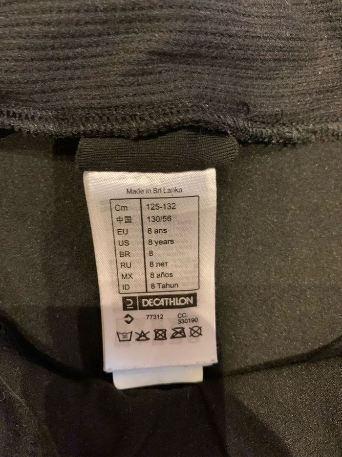 Ensemble sous vêtements de ski 8 ans - photo numéro 4