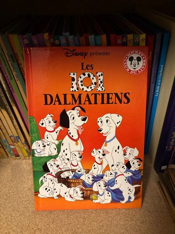 Livres Disney, les 101 dalmatiens