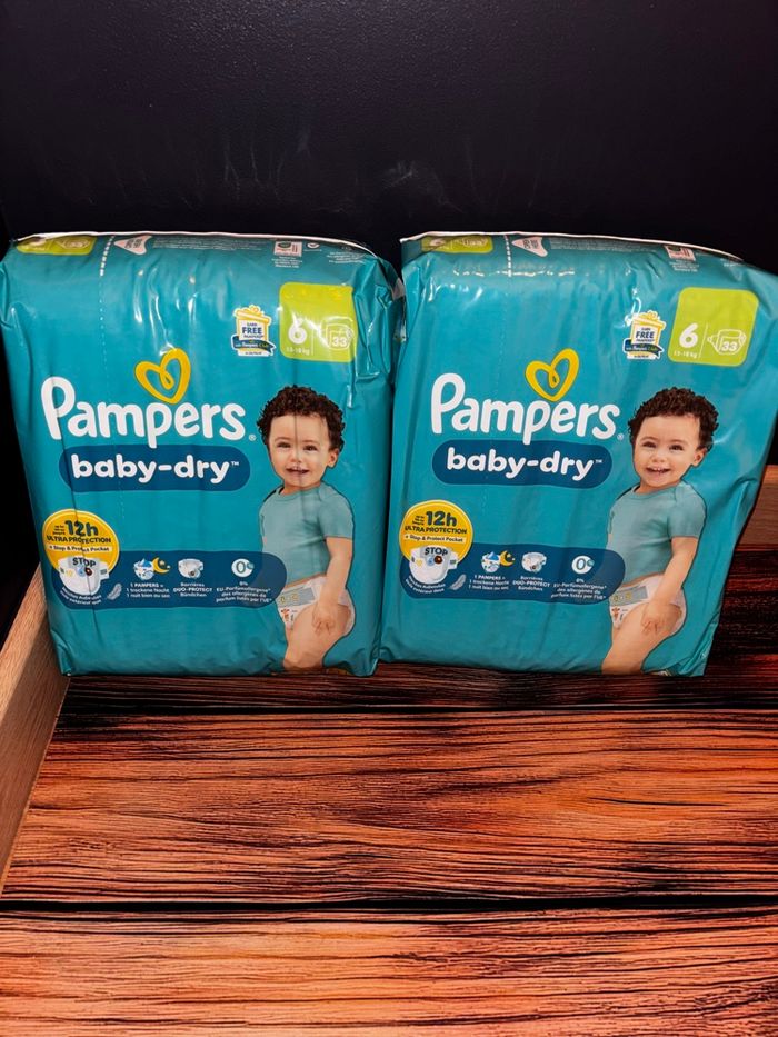 Maxi-Pack De 66 Couches Pampers  Baby-Dry Neuf Dans L’emballage Taille: 6 - photo numéro 2