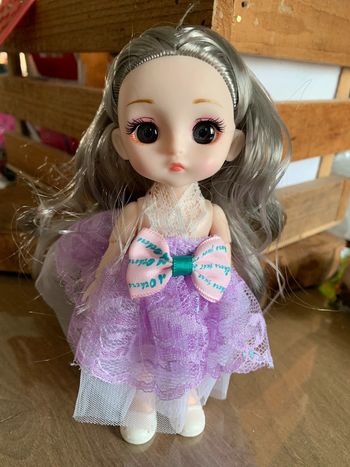 Petite poupée collection