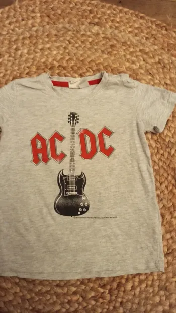 T shirt AcDc