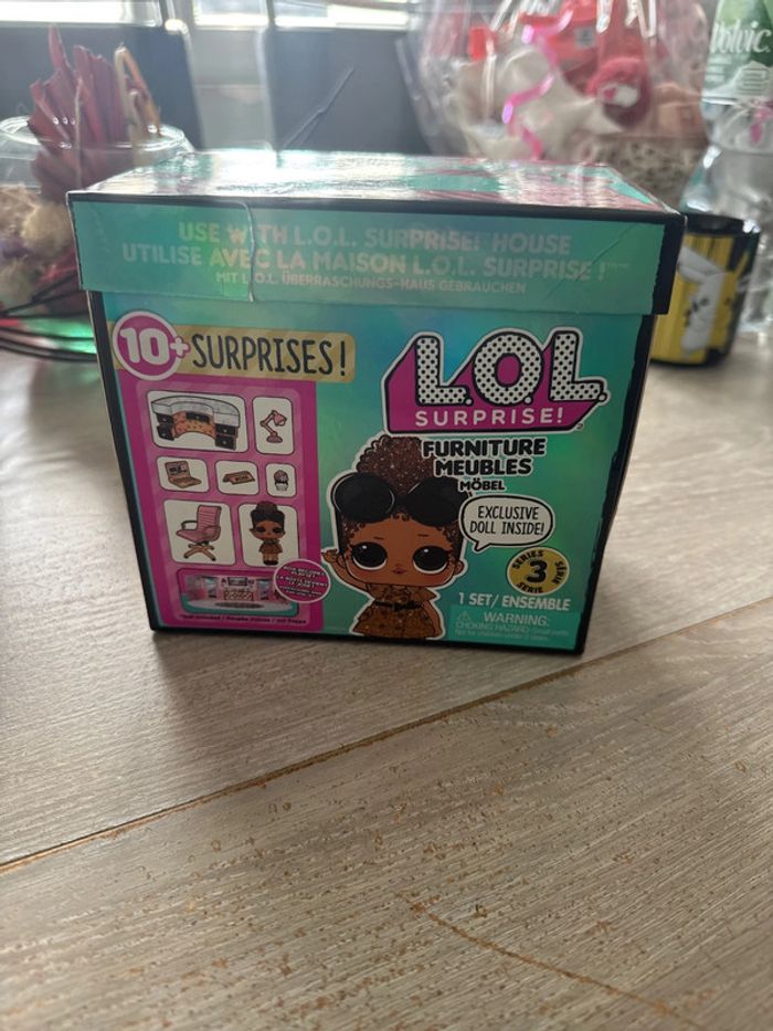 Poupée lol secrétariat - photo numéro 4