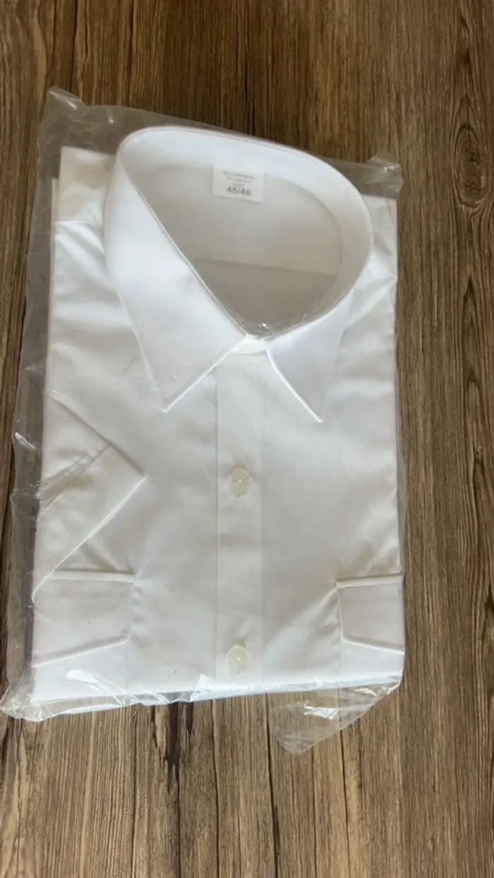 Chemise homme neuve 45-46. XXL - 3 XL