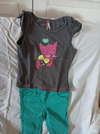 Pantalon et t-shirt, 3 ans