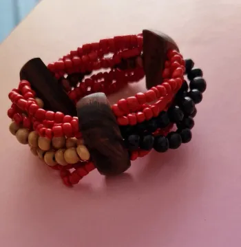 Bracelet bois perles