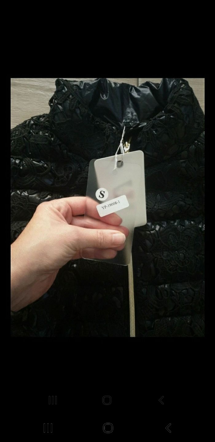 Doudoune noire dentelle Neuve étiquette 36 S - photo numéro 3
