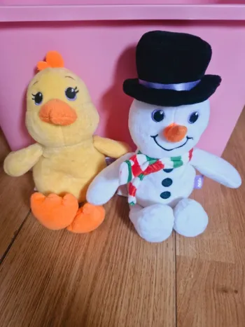 Lot 2 peluches