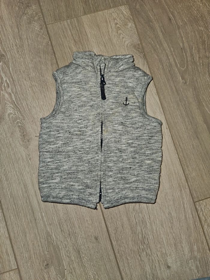 Lot Vêtement pull body pyjama 9 mois - photo numéro 8