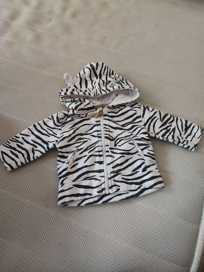 Ensemble fille 1 mois - photo numéro 4