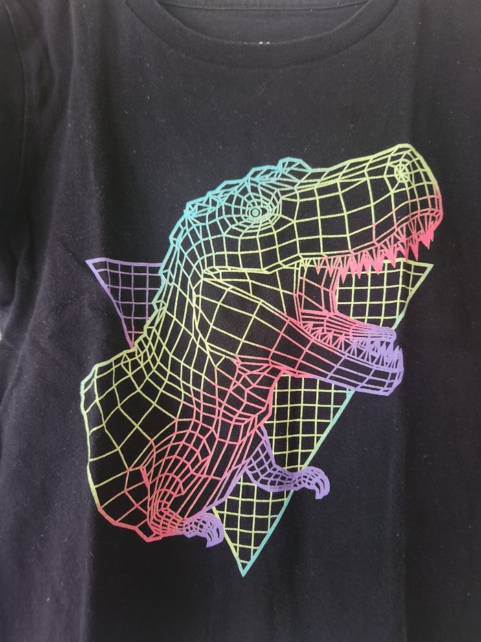 Tee-shirt - photo numéro 2