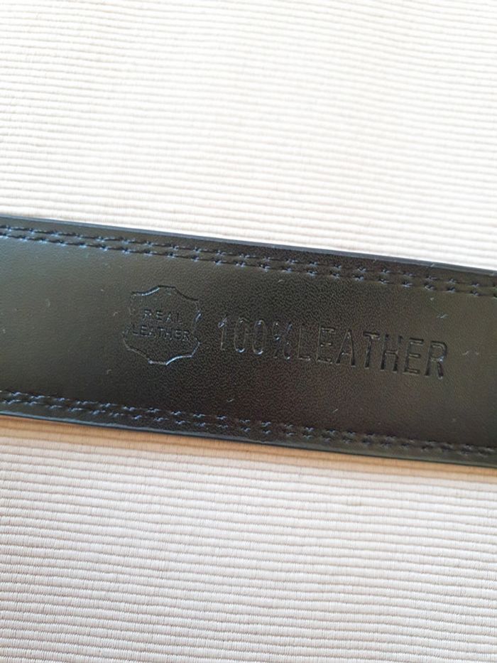 Ceinture noire en croûte de cuir - Boutique spécialisée - Ajustable de 50 à 125 cm - photo numéro 6