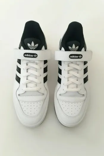 Sneakers Adidas Taille 41 ½