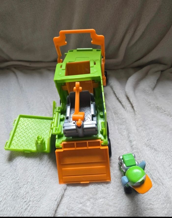 Véhicule big truck Rocky - photo numéro 2