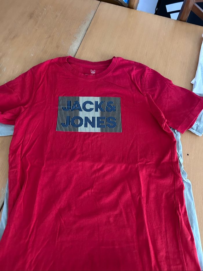 Lot de tee shirt - photo numéro 2