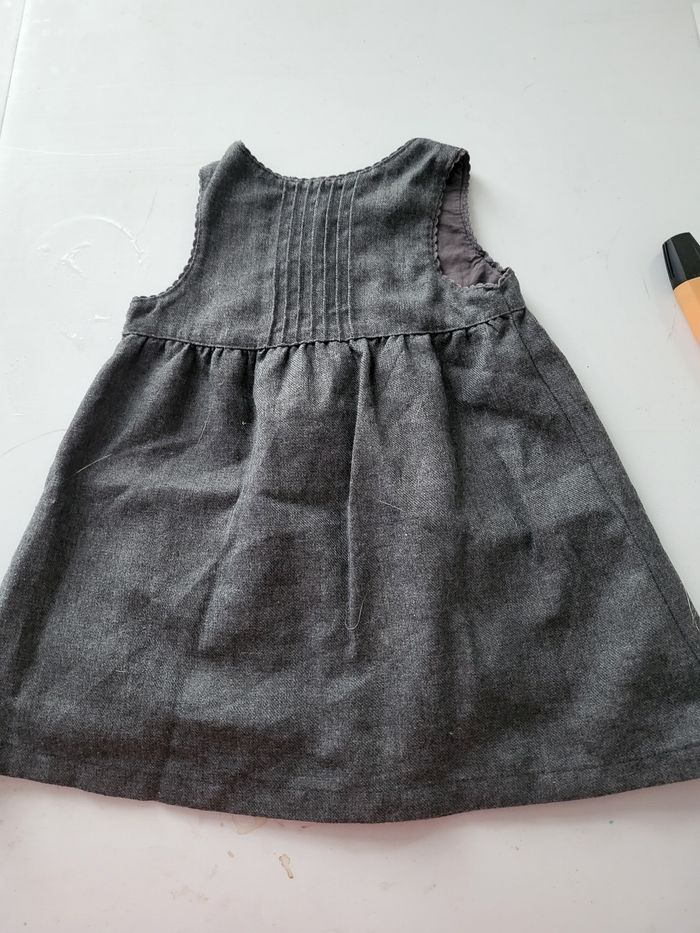 Robe grise  DPAM 6 MOIS - photo numéro 2