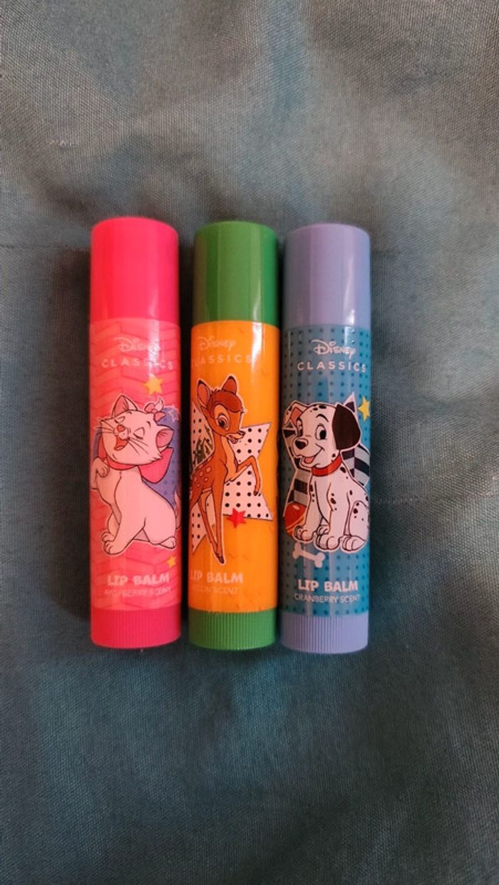 Lot baumes à lèvres Disney