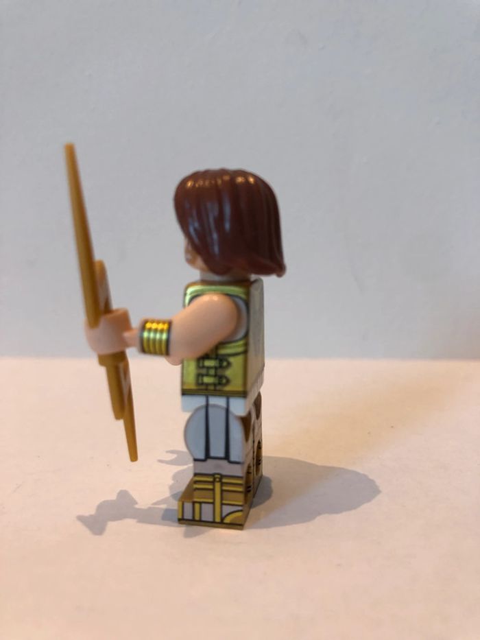 Figurine type lego Zeus. Marvel - photo numéro 2