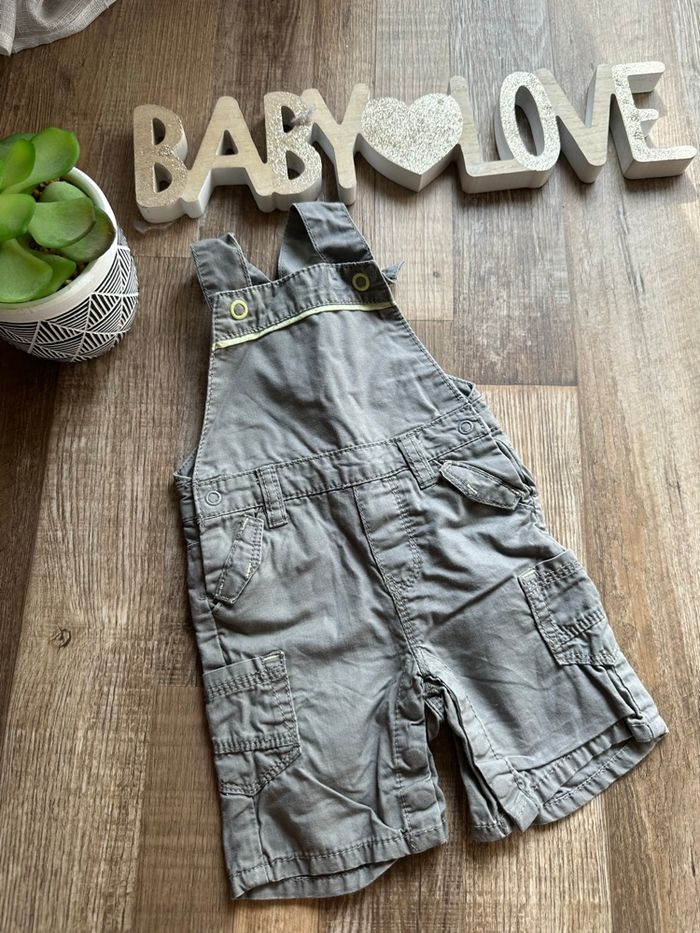 - Salopette OBAIBI    - 3 mois - Très bon état