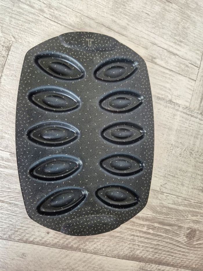 Cake Factory Délices 5 programmes + ses moules - photo numéro 4