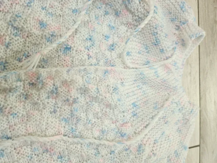 Brassière naissance / gilet laine bébé - photo numéro 4