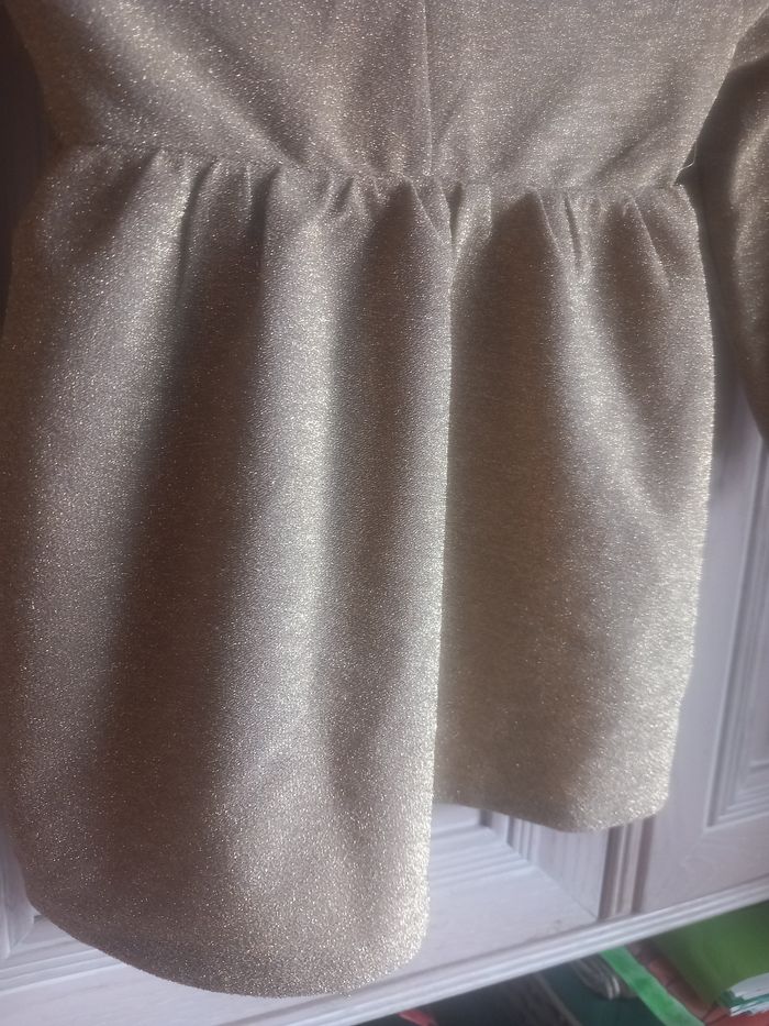 Robe manches longues pailletée 3 ans - photo numéro 9