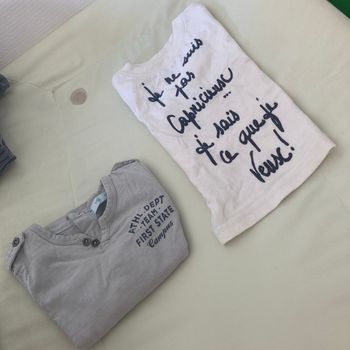 Tee-shirts blanc et maillot manche longue