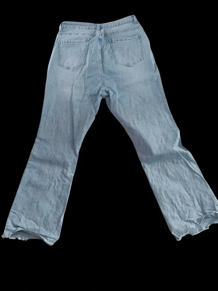 Jean troué grande taille - photo numéro 2